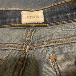 Hudson jeans size 25 work a lot not going to lie have a small tear in the back